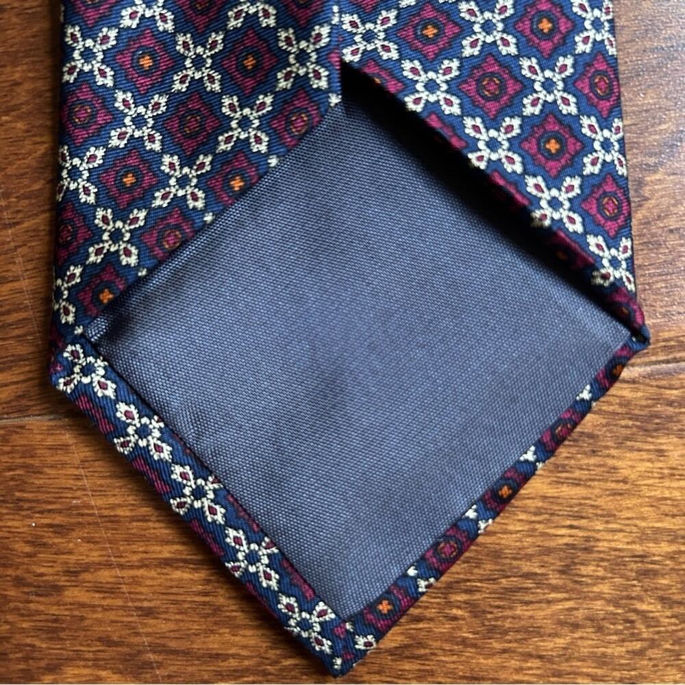 Posh Newport Beach Vintage Red & Blue Geometric Silk Tie, Hand Printed in Italy - Picture 10 of 12